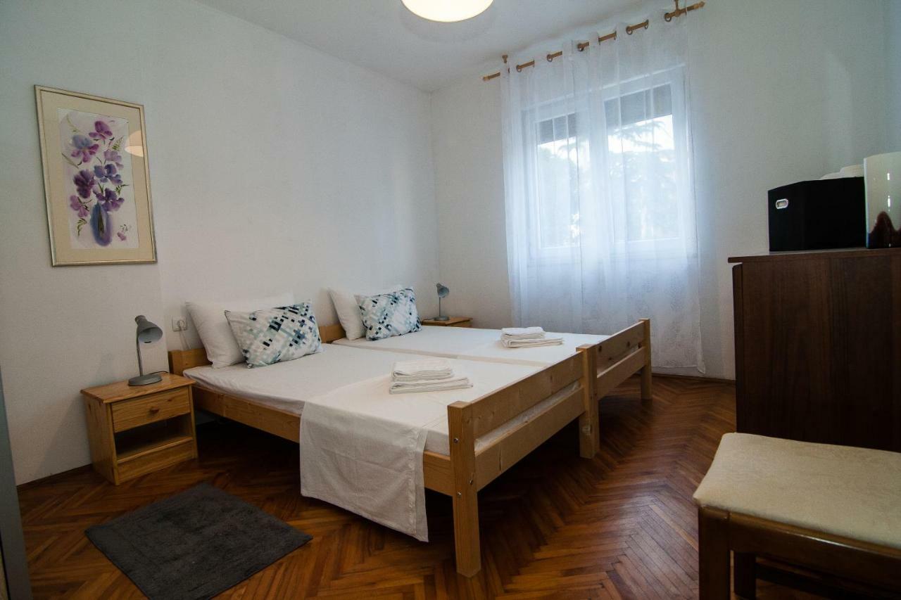 New Renovated 15 Min From On Foot * Pula